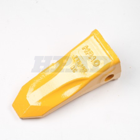 Heavy Equipment Spare Parts Bucket Tooth 7t3402RC R